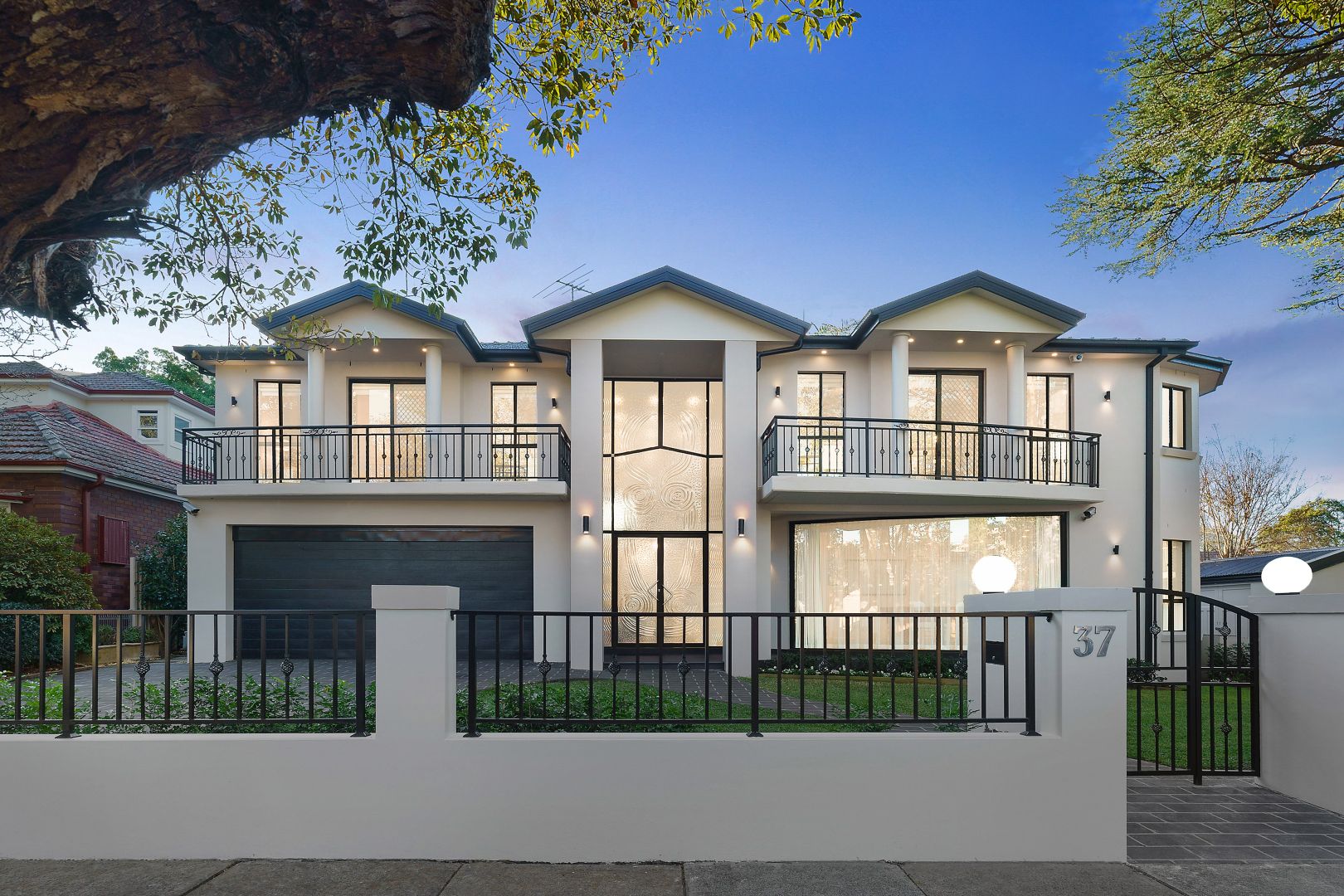 23/07 Sydney Auction News | Strategic investors and home buyers are taking advantage of this opportunity.